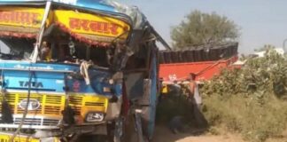 ਰਾਜਸਥਾਨ ‘ਚ ਬੱਸ-ਟਰਾਲੇ ਦੀ ਹੋਈ ਭਿਆਨਕ ਟੱਕਰ, 4 ਸਵਾਰੀਆਂ ਦੀ ਦਰਦਨਾਕ ਮੌਤ