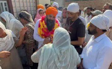 2 ਕਰੋੜ ਬਲੱਡ ਮਨੀ ਦੇ ਕੇ ਪੰਜਾਬ ਪਰਤਿਆ ਬਲਵਿੰਦਰ : ਸਾਊਦੀ ਅਰਬ ‘ਚ ਹੋਈ ਸੀ ਕੈਦ, ਪੜ੍ਹੋ ਪੂਰੀ ਖਬਰ