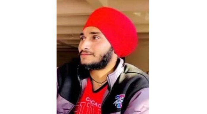 ਖੁਰਾਲਗੜ੍ਹ : ਲਾਈਟ ਨਾ ਹੋਣ ਕਾਰਨ ਹਨੇਰੇ ‘ਚ ਬੈਠੇ ਮੁੰਡੇ ਨੂੰ ਸੱਪ ਨੇ ਡੱਸਿਆ, ਹਸਪਤਾਲ ਪਹੁੰਚਣ ਤੋਂ ਪਹਿਲਾਂ ਹੀ ਮੌਤ