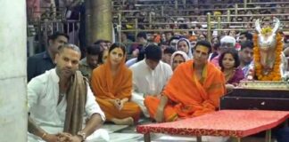 ਜਨਮਦਿਨ ਮੌਕੇ ਪਰਿਵਾਰ ਸਣੇ ਮਹਾਕਾਲ ਦੇ ਦਰਬਾਰ ਪਹੁੰਚੇ ਅਕਸ਼ੈ ਕੁਮਾਰ, ਕ੍ਰਿਕਟਰ ਸ਼ਿਖਰ ਧਵਨ ਵੀ ਦਿਖੇ ਨਾਲ