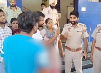 ਜਲੰਧਰ : ਗਰਭਵਤੀ ਦੀ ਕੁੱਟਮਾਰ ਦੌਰਾਨ ਬੱਚੇ ਦੀ ਮੌਤ, ਕਾਰਵਾਈ ਨਾ ਹੋਣ ਦੁੱਖੋਂ ਪੀੜਤ ਪਰਿਵਾਰ ਨੇ ਘੇਰਿਆ ਥਾਣਾ