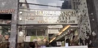 ਦਿੱਲੀ ‘ਚ ਚੋਰਾਂ ਵੱਲੋਂ ਜਿਊਲਰੀ ਸ਼ਾਪ ਦੀ ਛੱਤ ਪਾੜ ਕੇ 25 ਕਰੋੜ ਦੇ ਗਹਿਣੇ ਚੋਰੀ