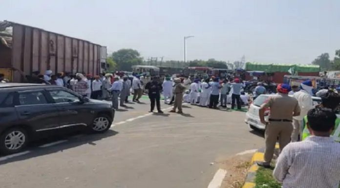 ਕਿਸਾਨਾਂ ਨੇ ਦਿੱਲੀ-ਚੰਡੀਗੜ੍ਹ ਨੈਸ਼ਨਲ ਹਾਈਵੇ ਕੀਤਾ ਜਾਮ, ਮੁਸਾਫਿਰ ਹੋ ਰਹੇ ਖੱਜਲ-ਖੁਆਰ