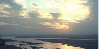 ਵੱਡੀ ਖਬਰ : 30 ਕਿਲੋਮੀਟਰ ਰਾਵੀ ਦਰਿਆ ਤੈਰ ਕੇ ਪਾਕਿਸਤਾਨ ਪੁੱਜੇ ਦੋ ਪੰਜਾਬੀ, 50 ਕਿੱਲੋ ਹੈਰੋਇਨ ਲੈ ਕੇ ਮੁੜੇ