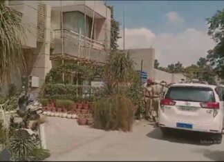 ਲੁਧਿਆਣਾ ‘ਚ ਸਾਬਕਾ ਮੰਤਰੀ ਗਰਚਾ ਦੇ ਘਰ ਵੱਡੀ ਵਾਰਦਾਤ ! ਬੇਸੁੱਧ ਮਿਲਿਆ ਪਰਿਵਾਰ, ਲੱਖਾਂ ਦੇ ਗਹਿਣੇ ਚੋਰੀ