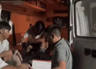 ਜਲੰਧਰ : ਵੱਡੇ ਭਰਾ ਨੇ ਛੋਟੇ ਅਪਾਹਜ ਭਰਾ ‘ਤੇ ਕੀਤਾ ਕਾਤਲਾਨਾ ਹਮਲਾ, ਕਹਿੰਦਾ- ਮਾਰ ਕੇ ਹੀ ਖਾਊਂਗਾ ਰੋਟੀ, ਸ਼ਰਾਬ ਨੇ ਕਰਾਇਆ ਕਾਰਾ