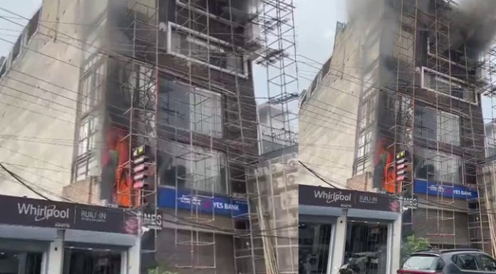 ਜਲੰਧਰ ਦੇ ਰੈਸਟੋਰੈਂਟ ਬਰਿਊ ਟਾਈਮਜ਼ ‘ਚ ਲੱਗੀ ਭਿਆਨਕ ਅੱਗ; ਸਾਮਾਨ ਸੜ ਕੇ ਹੋਇਆ ਸੁਆਹ, ਸਟਾਫ ਮੈਂਬਰ ਬੇਹੋਸ਼