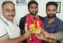 ਪਠਾਨਕੋਟ ਦੇ ਅਮਨਦੀਪ ਨੇ ਖੇਡਾਂ ਵਤਨ ਪੰਜਾਬ ਦੀਆਂ ‘ਚ ਜਿੱਤਿਆ ਸੋਨੇ ਦਾ ਤਮਗਾ, ਮਾਪਿਆਂ ਦਾ ਨਾਂ ਕੀਤਾ ਰੌਸ਼ਨ