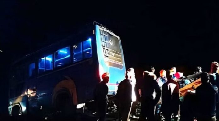 ਸ੍ਰੀ ਹੇਮਕੁੰਟ ਸਾਹਿਬ ਦੇ ਦਰਸ਼ਨਾਂ ਲਈ ਆਈ ਪਾਕਿਸਤਾਨੀ ਸ਼ਰਧਾਲੂਆਂ ਦੀ ਬੱਸ ਹੋਈ ਹਾਦਸੇ ਦਾ ਸ਼ਿਕਾਰ