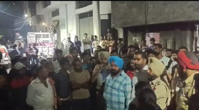 ਲੁਧਿਆਣਾ ‘ਚ ਨਸ਼ਾ ਤਸਕਰ ਔਰਤ ਖਿਲਾਫ਼ ਕਾਰਵਾਈ ਨਾ ਹੋਣ ‘ਤੇ ਭੜਕੇ ਲੋਕ; ਘੇਰਿਆ ਥਾਣਾ