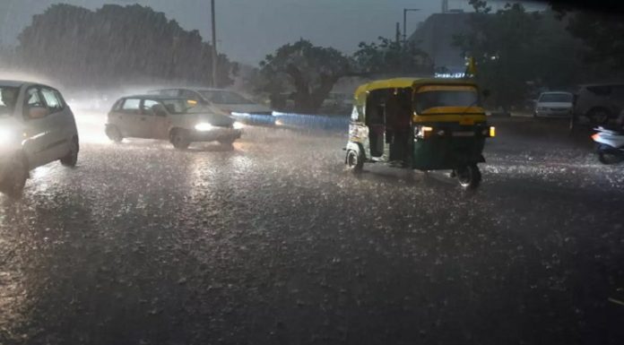 ਪੰਜਾਬ ‘ਚ ਬਦਲਿਆ ਮੌਸਮ; ਮੀਂਹ ਨੇ ਕਰਵਾਇਆ ਠੰਡ ਦਾ ਅਹਿਸਾਸ