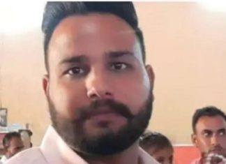 ਫਰੀਦਕੋਟ ‘ਚ ਖੌਫਨਾਕ ਵਾਰਦਾਤ : ਬੈਂਚ ‘ਤੇ ਬੈਠਣ ਨੂੰ ਲੈ ਕੇ ਪੁਲਿਸ ਮੁਲਾਜ਼ਮ ਦੇ ਬੇਟੇ ਦਾ ਬੇਸਬੈਟ ਨਾਲ ਕਤਲ