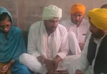 ਅਗਨੀਵੀਰ ਅੰਮ੍ਰਿਤਪਾਲ ਦੇ ਘਰ ਪੁੁੱਜੇ CM ਮਾਨ, ਪਰਿਵਾਰ ਨੂੰ ਸੌਂਪਿਆ ਇਕ ਕਰੋੜ ਦਾ ਚੈੱਕ