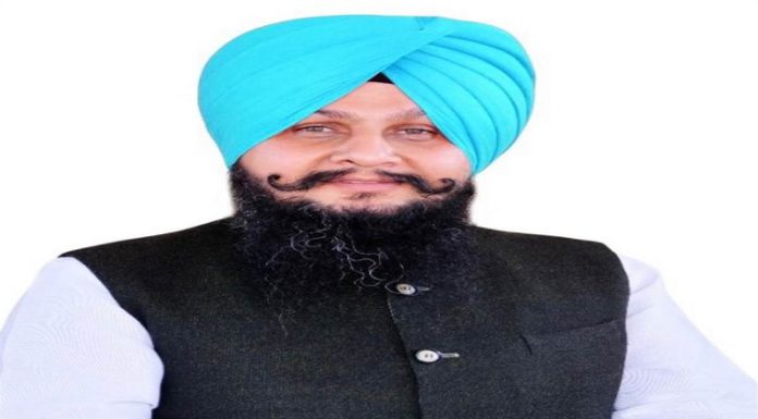 BDPO ਦਫਤਰ ‘ਤੇ ਕਬਜ਼ਾ ਕਰਨ ਤੇ ਸਰਕਾਰੀ ਕੰਮ ‘ਚ ਵਿਘਨ ਪਾਉਣ ਦੇ ਦੋਸ਼ ‘ਚ ਸਾਬਕਾ ਕਾਂਗਰਸੀ ਵਿਧਾਇਕ ਨਾਮਜ਼ਦ