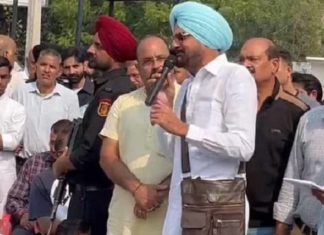 ਗੁੱਸੇ ‘ਚ ਸਿੱਧੂੂ ਮੂਸੇਵਾਲਾ ਦੇ ਪਿਤਾ,-ਕਿਹਾ ਕਤਲ ਦਾ ਬਦਲਾ ਕਤਲ ਨਾਲ ਲੈਣਾ ਹੋਵੇਗਾ