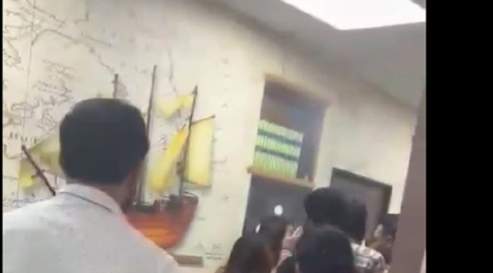 ਜਲੰਧਰ : ਕੰਮ ਛੱਡ ਕੇ ਗਈ ਲੜਕੀ ਵਲੋਂ ਆਪਣਾ ਵੀਜ਼ਾ ਦਫਤਰ ਖੋਲ੍ਹਣ ‘ਤੇ ਪੁਰਾਣੇ ਮਾਲਕ ਨੇ ਕਰਵਾਈ ਕੁੱਟਮਾਰ; ਹੋਇਆ ਹੰਗਾਮਾ