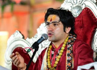 ਈਸਾਈ ਭਾਈਚਾਰੇ ‘ਤੇ ਬਾਗੇਸ਼ਵਰ ਬਾਬਾ ਦਾ ਵਿਵਾਦਿਤ ਬਿਆਨ : ਕਿਹਾ – ਵਿਦੇਸ਼ੀ ਤਾਕਤਾਂ ਨੂੰ ਗੁਰਦੁਆਰਿਆਂ ਤੇ ਮੰਦਿਰਾਂ ‘ਤੇ ਕਬਜ਼ੇ ਨਹੀਂ ਕਰਨ ਦੇਵਾਂਗੇ