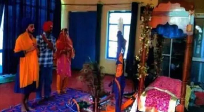 ਜਲੰਧਰ ਦੀਆਂ ਦੋ ਲੜਕੀਆਂ ਦੇ ਵਿਆਹ ਦੇ ਮਾਮਲੇ ‘ਚ ਨਵਾਂ ਮੋੜ : ਗੁਰਦੁਆਰਾ ਸਾਹਿਬ ‘ਚ ਲੜਕੇ-ਲੜਕੀ ਦਾ ਰਿਕਾਰਡ, ਦੋਵਾਂ ਦਾ ਸਰਨੇਮ ਕੌਰ