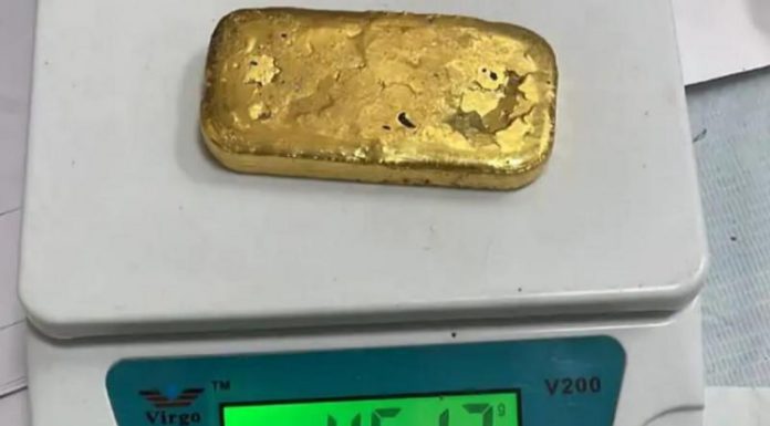 ਅੰਮ੍ਰਿਤਸਰ ਏਅਰਪੋਰਟ ਦੇ ਕੂੜਾਦਾਨ ‘ਚੋਂ ਮਿਲਿਆ 26 ਲੱਖ ਦਾ ਸੋਨਾ