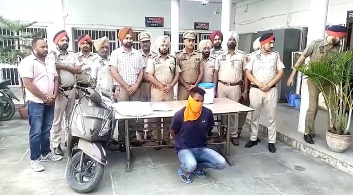 ਜਲੰਧਰ : ਜਾਦੂ-ਟੂਣੇ ਦੇ ਸ਼ੱਕ ‘ਚ ਦਾਦੀ ਦਾ ਕਤਲ ਕਰਨ ਵਾਲਾ ਪੋਤਾ ਗ੍ਰਿਫਤਾਰ