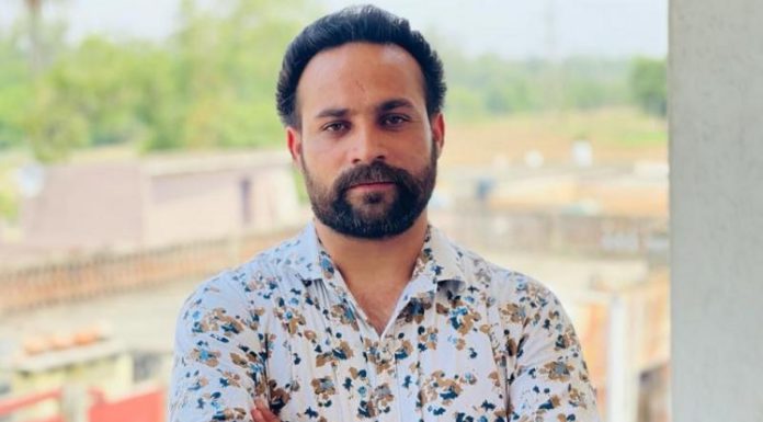 ਰੋਪੜ : ਛੁੱਟੀ ਕੱਟ ਕੇ ਡਿਊਟੀ ਵਾਪਸ ਜਾ ਰਹੇ ਫ਼ੌਜੀ ਦੀ ਸੜਕ ਹਾਦਸੇ ’ਚ ਮੌਤ, 2 ਬੱਚਿਆਂ ਦਾ ਬਾਪ ਸੀ ਰਣਧੀਰ