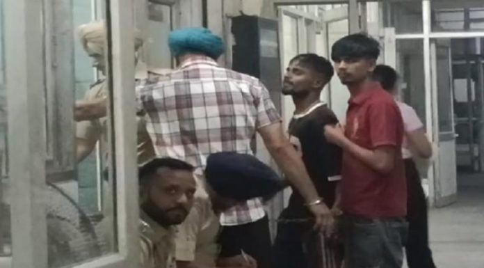 ਲੁਧਿਆਣਾ : TV ਚੈਨਲ ਬਦਲਣ ਨੂੰ ਲੈ ਕੇ ਆਪਸ ਵਿਚ ਭਿੜੇ ਕੈਦੀ; 4 ਗੰਭੀਰ ਜ਼ਖਮੀ