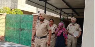 ਬ੍ਰੇਕਿੰਗ : ਤਰਨਤਾਰਨ ‘ਚ ਗੁਟਕਾ ਸਾਹਿਬ ਦੀ ਬੇਅਦਬੀ ਕਰਨ ਵਾਲੀ ਮਹਿਲਾ ਗ੍ਰਿਫਤਾਰ