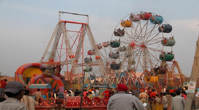 ਫ਼ਿਰੋਜ਼ਪੁਰ : ਮੇਲੇ ‘ਚ ਝੂਲਾ ਟੁੱਟਣ ਮਗਰੋਂ ਵਾਪਰੇ ਹਾਦਸੇ ਪਿੱਛੋਂ ਮਾਲਿਕ ਹੋਇਆ ਫਰਾਰ