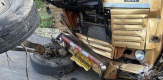 ਜੰਮੂ-ਸ਼੍ਰੀਨਗਰ ਹਾਈਵੇ ‘ਤੇ ਸੇਬਾਂ ਨਾਲ ਭਰਿਆ ਟਰੱਕ ਸੰਤੁਲਨ ਗੁਆ ਕੇ 80 ਫੁੱਟ ਡੂੰਘੀ ਖੱਡ ‘ਚ ਡਿੱਗਾ; 4 ਲੋਕਾਂ ਦੀ ਮੌਤ