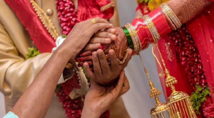ਚਾਵਾਂ ਨਾਲ ਵਿਆਹ ਕੇ ਲਿਆਇਆ ਲ਼ਾੜੀ ਨਿਕਲੀ ਟਰਾਂਸਜੈਂਡਰ, ਸੁਹਾਗਰਾਤ ਵਾਲੇ ਦਿਨ ਖੁੱਲ੍ਹਿਆ ਭੇਤ