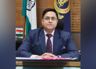 Breaking : ਜਲੰਧਰ ‘ਚ ਪਰਾਲੀ ਸਾੜਨ ਵਾਲੇ ਨੰਬਰਦਾਰ ‘ਤੇ DC ਦਾ ਵੱਡਾ ਐਕਸ਼ਨ; ਕੀਤਾ ਮੁਅੱਤਲ; 5 ਹਜ਼ਾਰ ਲਗਾਇਆ ਜੁਰਮਾਨਾ