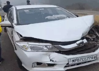 ਖੰਨਾ ‘ਚ ਧੁੰਦ ਦਾ ਕਹਿਰ : ਸਕੂਲੀ ਬੱਚਿਆਂ ਨੂੰ ਲੈ ਕੇ ਜਾ ਰਹੀ ਬੱਸ ਸਮੇਤ 30 ਵਾਹਨਾਂ ਦੀ ਹੋਈ ਜ਼ਬਰਦਸਤ ਟੱਕਰ