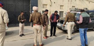 ਫਿਰੋਜ਼ਪੁਰ ’ਚ ਸਕਾਰਪੀਓ ’ਤੇ ਆਏ ਬਦਮਾਸ਼ਾਂ ਨੇ ਫਾਈਨਾਂਸਰ ਨੂੰ ਮਾਰੀਆਂ ਗੋ.ਲੀਆਂ; ਗੰਭੀਰ ਜ਼ਖਮੀ