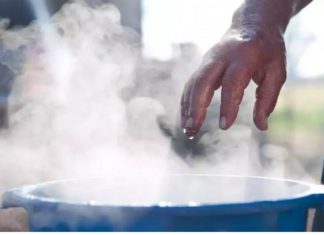 ਪਤੰਗ ਉਡਾਉਂਦੇ ਸਮੇਂ ਗਰਮ ਪਾਣੀ ਦੇ ਬਰਤਨ ‘ਚ ਡਿੱਗਿਆ ਪੰਜ ਸਾਲਾ ਮਾਸੂਮ, ਮੌਤ