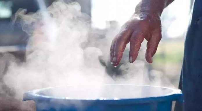 ਪਤੰਗ ਉਡਾਉਂਦੇ ਸਮੇਂ ਗਰਮ ਪਾਣੀ ਦੇ ਬਰਤਨ ‘ਚ ਡਿੱਗਿਆ ਪੰਜ ਸਾਲਾ ਮਾਸੂਮ, ਮੌਤ