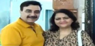 ਅੰਮ੍ਰਿਤਸਰ ‘ਚ ਡਾਕਟਰ ਜੋੜੇ ਤੋਂ ਬੰਦੂਕ ਦੀ ਨੋਕ ‘ਤੇ ਖੋਹੀ ਕਾਰ, ਫਾਇਰਿੰਗ ਕਰਦੇ ਫਰਾਰ ਹੋਏ ਲੁਟੇਰੇ