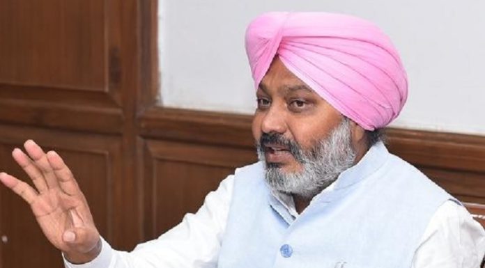 ਵੱਡੀ ਖਬਰ : ਕਿਸਾਨਾਂ ਦੀ ਸਰਕਾਰ ਨਾਲ ਮੀਟਿੰਗ ਹੋਈ ਖਤਮ; ਬੈਠਕ ਤੋਂ ਬਾਅਦ ਖਜ਼ਾਨਾ ਮੰਤਰੀ ਦਾ ਮੰਗਾਂ ਸਬੰਧੀ ਆਇਆ ਵੱਡਾ ਬਿਆਨ