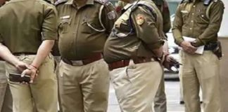 ਲੁਧਿਆਣਾ : ਕਾਰ ਸਵਾਰ ਨੌਜਵਾਨ ਨੂੰ ਨਾਕੇ ‘ਤੇ ਚੈਕਿੰਗ ਲਈ ਰੋਕਿਆ ਤਾਂ ਪੁਲਿਸ ਵਾਲਿਆਂ ਦੀ ਕੀਤੀ ਕੁੱਟਮਾਰ; ਕੱਢੀਆਂ ਗਾਲ੍ਹਾਂ