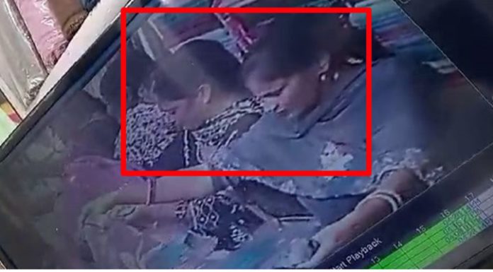 ਜਲੰਧਰ : ਸੂਟਾਂ ਦੇ ਥਾਨ ਚੋਰੀ ਕਰਨ ਵਾਲੇ ਮਹਿਲਾਵਾਂ ਸਣੇ 5 ਕਾਬੂ, ਚੋਰੀ ਕੀਤੇ ਸੂਟਾਂ ਦੇ 14 ਥਾਨ ਬਰਾਮਦ