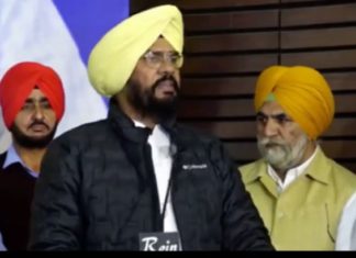 ਅੰਮ੍ਰਿਤਸਰ : ਅੱਜ ਤੋਂ ਧਾਰਮਿਕ ਸਥਾਨਾਂ ਦੀ ਯਾਤਰਾ ਲਈ ਫ੍ਰੀ ਸਫਰ ਸ਼ੁਰੂ, ਕੈਬਨਿਟ ਮੰਤਰੀ ਧਾਲੀਵਾਲ ਨੇ ਸ਼ਰਧਾਲੂਆਂ ਨੂੰ ਕੀਤਾ ਰਵਾਨਾ