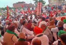 ਅੱਜ ਕਿਸਾਨ ਰਾਜਪਾਲ ਨੂੰ ਸੌਂਪਣਗੇ ਮੰਗ ਪੱਤਰ, ਵੱਡੀ ਗਿਣਤੀ ‘ਚ ਪੁਲਿਸ ਬਲ ਤਾਇਨਾਤ