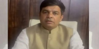 ਵੱਡੀ ਖਬਰ : ਗੁਰਦੁਆਰਿਆਂ ਬਾਰੇ ਘਟੀਆ ਬਿਆਨਬਾਜ਼ੀ ਕਰਨ ਵਾਲੇ ਸੰਦੀਪ ਦਿਆਮਾ ਨੂੰ ਭਾਜਪਾ ਨੇ ਦਿਖਾਇਆ ਬਾਹਰ ਦਾ ਰਸਤਾ