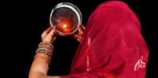 ਕਰਵਾ ਚੌਥ ਦੇ ਦਿਨ ਕਿਸੇ ਨੂੰ ਵੀ ਨਾ ਦਿਓ ਇਹ ਚੀਜ਼ਾਂ, ਨਹੀਂ ਤਾਂ ਵਧ ਸਕਦੀਆਂ ਹਨ ਜ਼ਿੰਦਗੀ ਦੀਆਂ ਮੁਸ਼ਕਲਾਂ