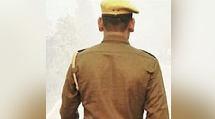 ਲੁਧਿਆਣਾ ‘ਚ ASI ਬਲਬੀਰ ਸਿੰਘ ਦੇ ਜਬਾੜੇ ‘ਚ ਲੱਗੀ ਗੋਲ਼ੀ, ਗੰਭੀਰ ਹਾਲਤ ‘ਚ DMC ਦਾਖਲ