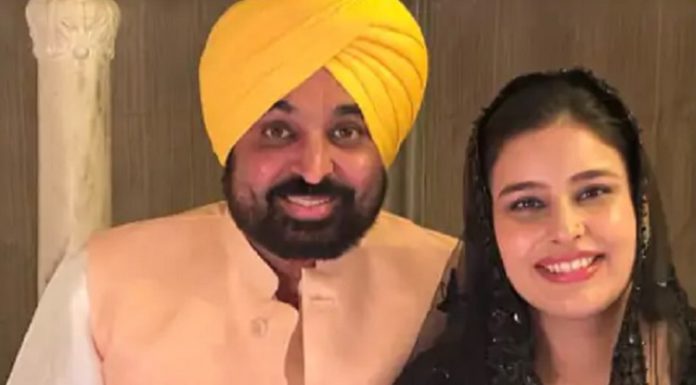 CM ਨੇ ਪਤਨੀ ਨੂੰ ਕਿਹਾ- ਹੈਪੀ ਬਰਥ-ਡੇ : ਭਗਵੰਤ ਮਾਨ ਨੇ ਲਿਖਿਆ-ਵਾਹਿਗੁਰੂ ਅੱਗੇ ਤੰਦਰੁਸਤੀ-ਖੁਸ਼ਹਾਲੀ ਦੀ ਅਰਦਾਸ ਕਰਦਾ ਹਾਂ