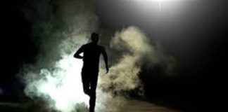 ਅੰਮ੍ਰਿਤਸਰ : ਕ.ਤਲ ਸਮੇਤ 11 ਪਰਚੇ ਹੋਣ ‘ਤੇ ਵੀ ਤਸਕਰ ਜਸਮੀਤ ਲੱਕੀ ਅਮਰੀਕਾ ਫ਼ਰਾਰ; ਜ਼ਮਾਨਤ ‘ਤੇ ਆਇਆ ਸੀ ਬਾਹਰ