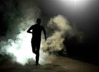 ਅੰਮ੍ਰਿਤਸਰ : ਕ.ਤਲ ਸਮੇਤ 11 ਪਰਚੇ ਹੋਣ ‘ਤੇ ਵੀ ਤਸਕਰ ਜਸਮੀਤ ਲੱਕੀ ਅਮਰੀਕਾ ਫ਼ਰਾਰ; ਜ਼ਮਾਨਤ ‘ਤੇ ਆਇਆ ਸੀ ਬਾਹਰ