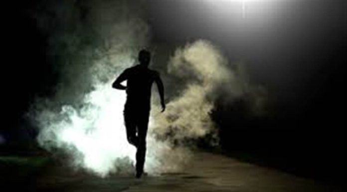 ਅੰਮ੍ਰਿਤਸਰ : ਕ.ਤਲ ਸਮੇਤ 11 ਪਰਚੇ ਹੋਣ ‘ਤੇ ਵੀ ਤਸਕਰ ਜਸਮੀਤ ਲੱਕੀ ਅਮਰੀਕਾ ਫ਼ਰਾਰ; ਜ਼ਮਾਨਤ ‘ਤੇ ਆਇਆ ਸੀ ਬਾਹਰ