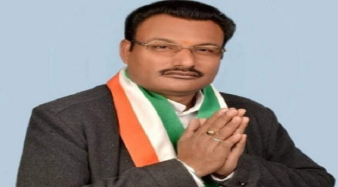 ਲੁਧਿਆਣਾ : ਸਾਬਕਾ ਕਾਂਗਰਸੀ ਕੌਂਸਲਰ ਸੁਖਦੇਵ ਬਾਵਾ ‘ਤੇ ਅਣਪਛਾਤੇ ਹਮਲਾਵਰਾਂ ਕੀਤਾ ਹਮਲਾ; ਛੁਡਵਾਉਣ ਆਈ ਪਤਨੀ ਨੂੰ ਵੀ ਕੁੱਟਿਆ