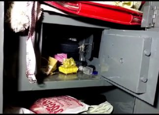 ਬਟਾਲਾ : ਬੰਦ ਪਏ ਘਰ ’ਚੋਂ 30 ਤੋਲੇ ਸੋਨੇ ਸਮੇਤ ਢਾਈ ਕਰੋੜ ਦਾ ਸਾਮਾਨ ਚੋਰੀ, ਬੀਜੀ ਫਸਲ ਵੀ ਚੋਰ ਕਰ ਗਏ ਖਰਾਬ